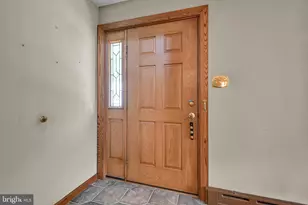 432 E Race St, Pottsville, PA 17901 - Photo 5