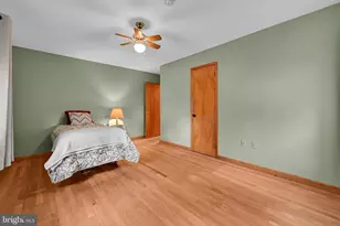 432 E Race St, Pottsville, PA 17901 - Photo 15