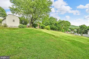 432 E Race St, Pottsville, PA 17901 - Photo 35