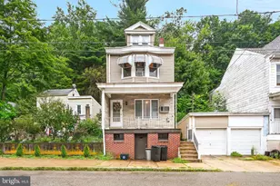 842 Water St, Pottsville, PA 17901 - Photo 1