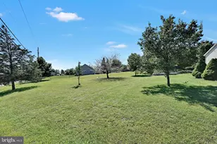 1290 Running Deer Dr, Auburn, PA 17922 - Photo 53