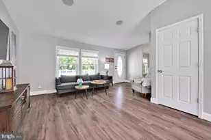 1290 Running Deer Dr, Auburn, PA 17922 - Photo 13