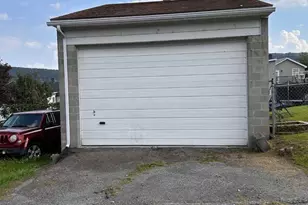 111 W Union St, Tamaqua, PA 18252 - Photo 31