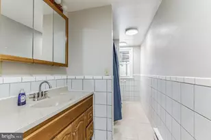 312 Pine St, Tamaqua, PA 18252 - Photo 3