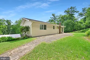 215 W Wilder St, Cressona, PA 17929 - Photo 39