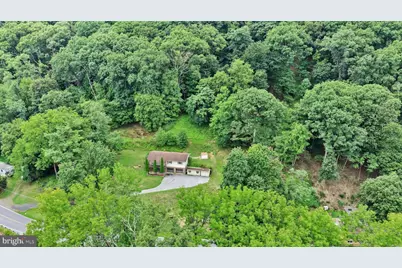 215 W Wilder Street, Cressona, PA 17929 - Photo 3