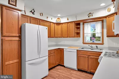 652 Canal Drive, Pine Grove, PA 17963 - Photo 7