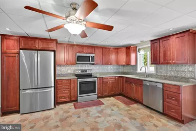 137 Nice Street S, Frackville, PA 17932 - Photo 13