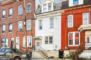 713 W Norwegian St, Pottsville, PA 17901 - Photo 1