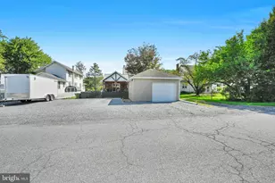 22 Spruce St, Pine Grove, PA 17963 - Photo 33