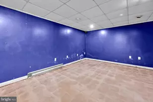 708 W Maple St, Valley View, PA 17983 - Photo 27