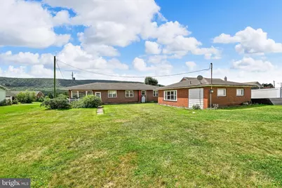 708 W Maple Street, Valley View, PA 17983 - Photo 7