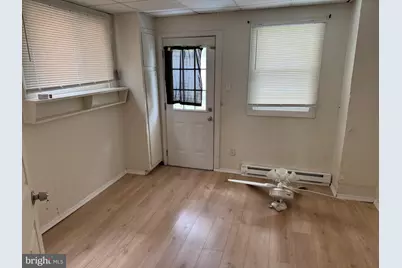 302 S 2nd Street, Saint Clair, PA 17970 - Photo 5