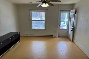 302 S 2nd St, Saint Clair, PA 17970 - Photo 3
