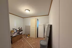 12 Draper St, Gilberton, PA 17934 - Photo 7