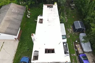 214 W Columbus St, Shenandoah, PA 17976 - Photo 3