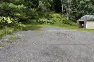 353 Valley Rd, Pottsville, PA 17901 - Photo 25