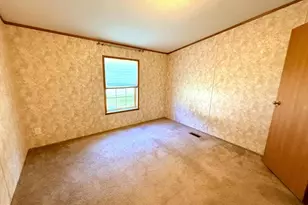 255 Angel Dr, New Ringgold, PA 17960 - Photo 27