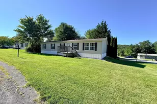 255 Angel Dr, New Ringgold, PA 17960 - Photo 1
