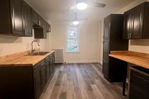 327 Arch St, Pottsville, PA 17901 - Photo 7
