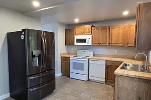 129 Cherry St, Port Carbon, PA 17965 - Photo 5