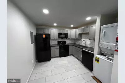 219 N 3rd Street, Pottsville, PA 17901 - Photo 11