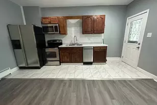 156 W Spruce St, Tamaqua, PA 18252 - Photo 3
