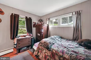 613 S Snyder St, Pottsville, PA 17901 - Photo 23