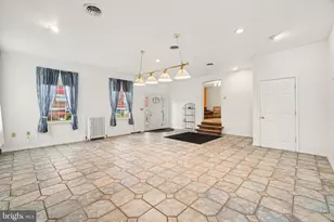 41 S Center St, Frackville, PA 17931 - Photo 9
