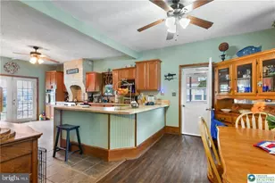 1740 E Elk Ave, Pottsville, PA 17901 - Photo 7