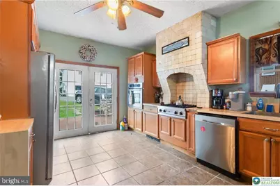 1740 E Elk Avenue, Pottsville, PA 17901 - Photo 5