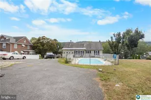 1740 E Elk Ave, Pottsville, PA 17901 - Photo 25