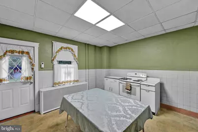 221 N Mill, Saint Clair, PA 17970 - Photo 19