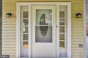 760 Forest Ln, Pottsville, PA 17901 - Photo 7