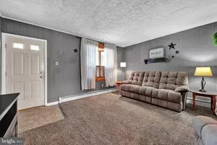1706 W Norwegian St, Pottsville, PA 17901 - Photo 5
