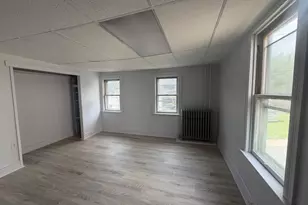202 N 9th St, Pottsville, PA 17901 - Photo 5