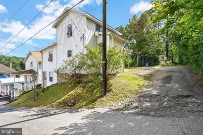 7 W Wood Street W, Pine Grove, PA 17963 - Photo 35