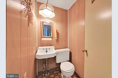 407 W Market Street, Pottsville, PA 17901 - Photo 9