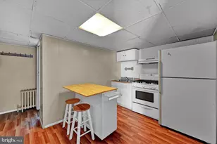 1952 Mahantongo St, Pottsville, PA 17901 - Photo 23