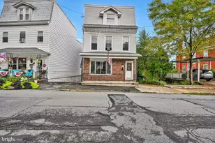 1952 Mahantongo St, Pottsville, PA 17901 - Photo 1