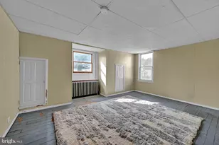 1952 Mahantongo St, Pottsville, PA 17901 - Photo 25