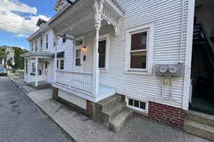 131 Cherry St, Port Carbon, PA 17965 - Photo 9