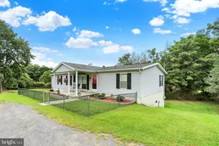 363 S 6th St, Port Carbon, PA 17965 - Photo 3