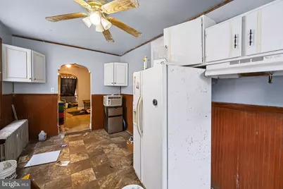 807 W Norwegian Street, Pottsville, PA 17901 - Photo 7