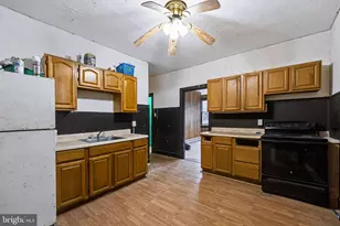 408 Front St, Pottsville, PA 17901 - Photo 7