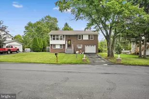 395 Marshall Dr, Orwigsburg, PA 17961 - Photo 5