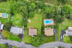 395 Marshall Dr, Orwigsburg, PA 17961 - Photo 11