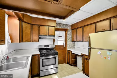 204 N 2nd, Auburn, PA 17922 - Photo 13