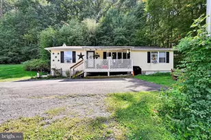203 Baltimore St, Tremont, PA 17981 - Photo 3
