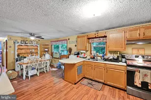 203 Baltimore St, Tremont, PA 17981 - Photo 13